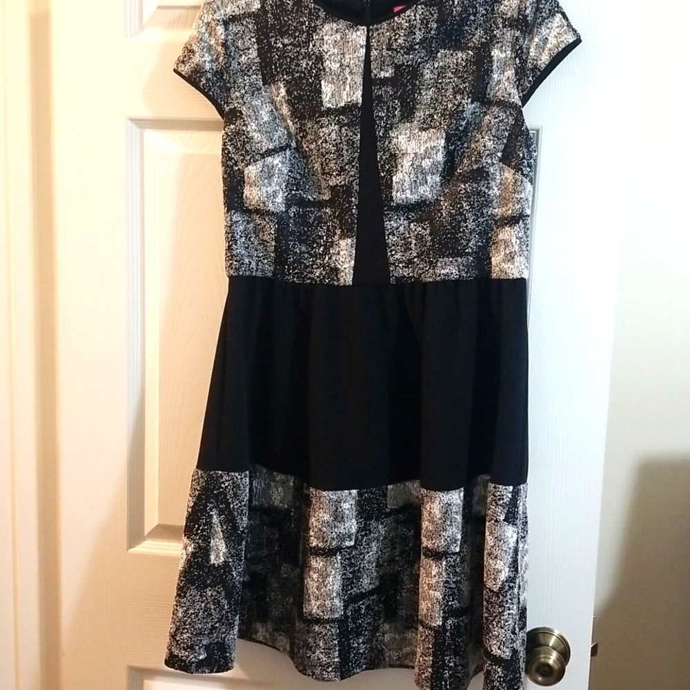 Betsey Johnson dress B&W blend, size 12